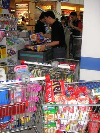 Proviand inslaan bij Carrefour