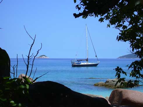 Espiritu Anse Lazio