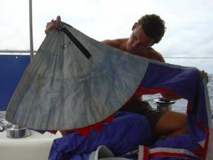 Gescheurde spinnaker